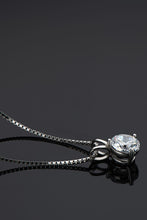 Load image into Gallery viewer, Show Off 1 Carat Moissanite Pendant Necklace
