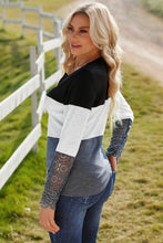 Load image into Gallery viewer, Color Block Spliced Lace Sleeve Ribbed Top
