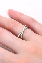 Load image into Gallery viewer, Moissanite 925 Sterling Silver Crisscross Ring
